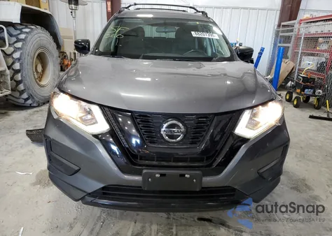 2018 Nissan Rogue S z USA, uszkodzony, nr VIN 5N1AT2MT4JC758317